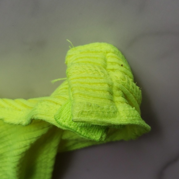 Wild Fable Textured Versatile Bodysuit in Neon Yellow Size M - Picture 9 of 12